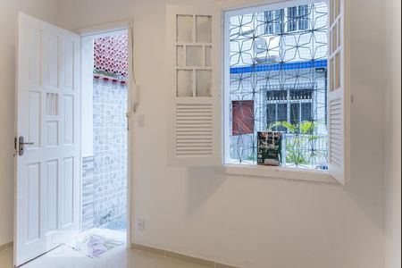 Sala de casa de condomínio para alugar com 1 quarto, 50m² em Maracanã, Rio de Janeiro