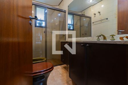 Apartamento à venda com 167m², 3 quartos e 3 vagasBanheiro da Suíte 3