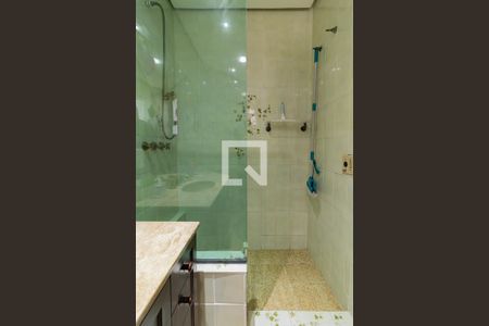 Apartamento à venda com 167m², 3 quartos e 3 vagasBanheiro da Suíte 2