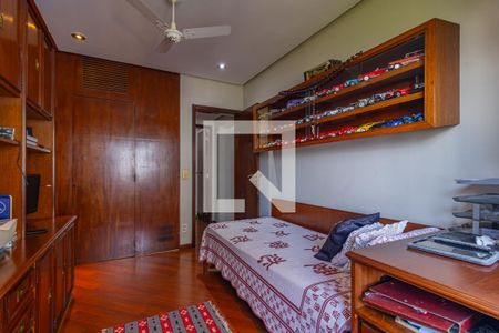 Apartamento à venda com 167m², 3 quartos e 3 vagasSuíte 2