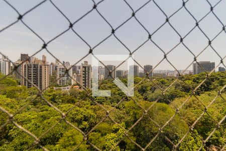 Apartamento à venda com 167m², 3 quartos e 3 vagasVista da Suíte 3