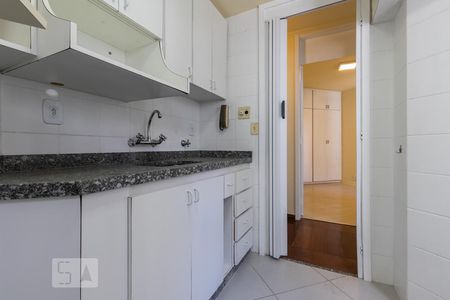 Apartamento para alugar com 42m², 1 quarto e 1 vaga Apartamento para alugar com 42m², 1 quarto e 1 vagaCozinha