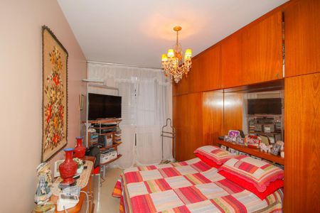 Apartamento à venda com 160m², 3 quartos e 2 vagasQuarto 3 - Suite