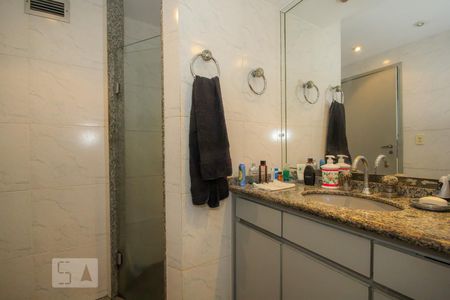Apartamento à venda com 160m², 3 quartos e 2 vagasBanheiro Social