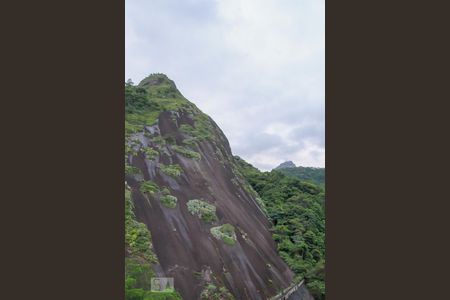 Apartamento à venda com 160m², 3 quartos e 2 vagasVista