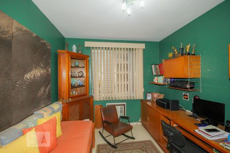 Apartamento à venda com 160m², 3 quartos e 2 vagasQuarto 2