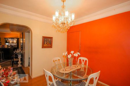 Apartamento à venda com 160m², 3 quartos e 2 vagasSala