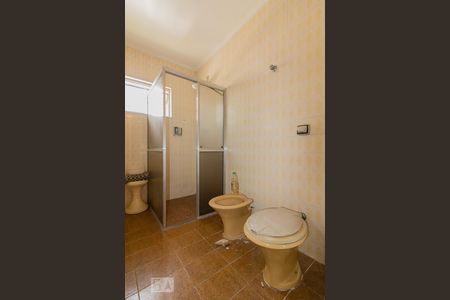 Banheiro  de casa para alugar com 4 quartos, 440m² em Jardim Ocara, Santo André