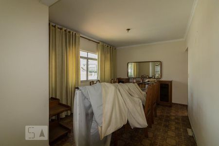 Sala de casa à venda com 4 quartos, 440m² em Jardim Ocara, Santo André