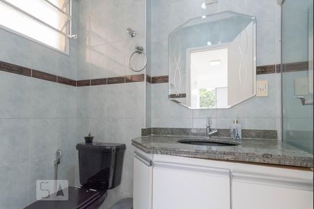 Banheiro da Suíte de apartamento à venda com 3 quartos, 84m² em Jardim Indianópolis, Campinas
