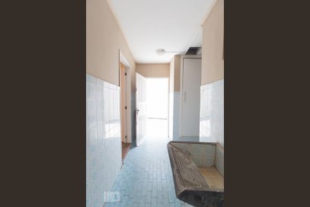 Casa para alugar com 72m², 2 quartos e 1 vagaÁrea de Serviço