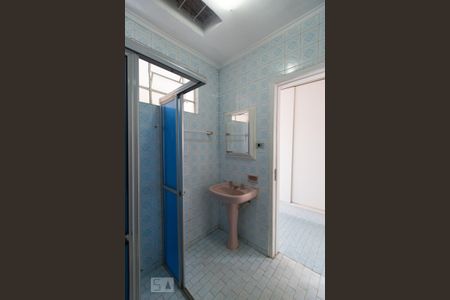 Casa para alugar com 72m², 2 quartos e 1 vagaBanheiro