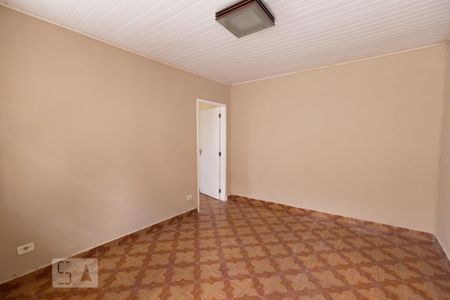 Sala de casa para alugar com 2 quartos, 72m² em Parque Tomas Saraiva, São Paulo