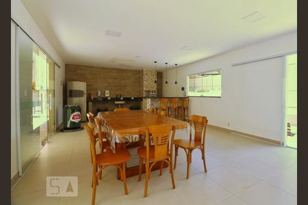 Apartamento à venda com 80m², 3 quartos e 2 vagasSalão de festas