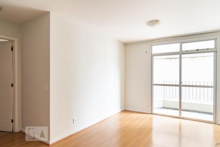 Sala de apartamento para alugar com 2 quartos, 80m² em Santa Rosa, Niterói