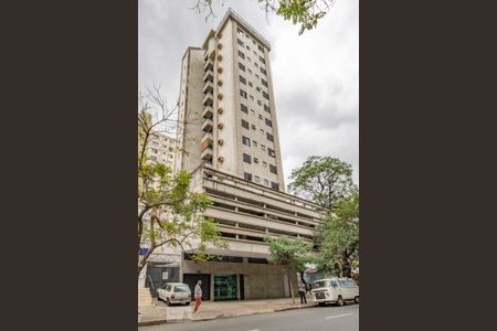 Apartamento para alugar com 45m², 1 quarto e 1 vagaFachada