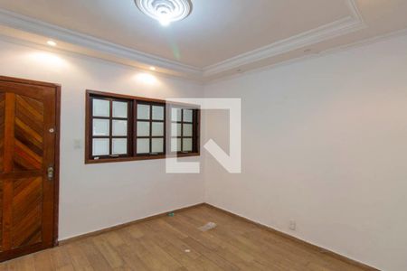 Sala de casa para alugar com 2 quartos, 120m² em Jardim Ponte Rasa, São Paulo