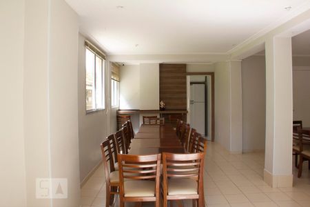 Apartamento para alugar com 43m², 2 quartos e 1 vaga Apartamento para alugar com 43m², 2 quartos e 1 vagaSalão de Festas