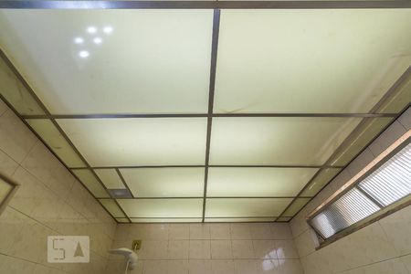 Casa para alugar com 90m², 3 quartos e 1 vaga Casa para alugar com 90m², 3 quartos e 1 vagaBanheiro da Suíte 1 - Detalhe do teto