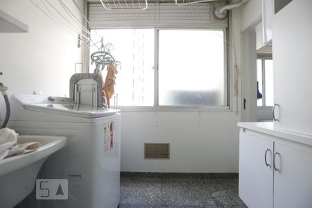 Apartamento à venda com 118m², 3 quartos e 2 vagasArea de Serviços