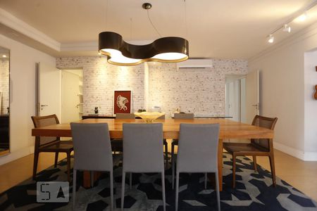 Apartamento à venda com 118m², 3 quartos e 2 vagasSala