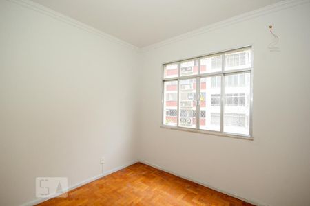 Quarto 1 de apartamento para alugar com 3 quartos, 100m² em Copacabana, Rio de Janeiro