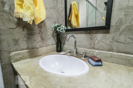 Apartamento à venda com 120m², 2 quartos e 1 vagaBanheiro Social