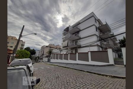 Apartamento à venda com 120m², 2 quartos e 1 vagaFachada
