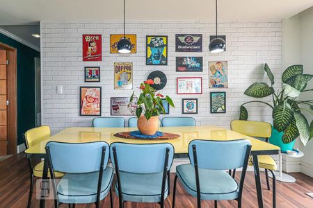 Apartamento à venda com 120m², 2 quartos e 1 vagaSala de Jantar