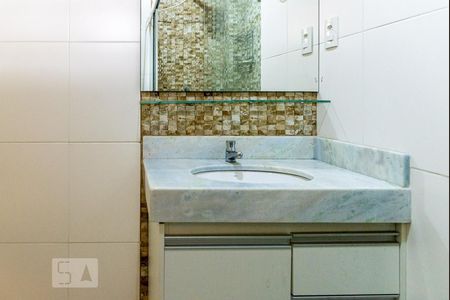 Apartamento à venda com 78m², 2 quartos e 1 vagaSuíte