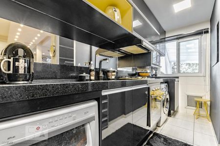 Apartamento para alugar com 2 quartos, 98m² em Bacacheri, Curitiba