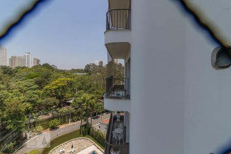 Apartamento para alugar com 184m², 3 quartos e 2 vagas Apartamento para alugar com 184m², 3 quartos e 2 vagasVista da varanda