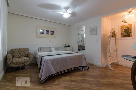 Apartamento para alugar com 184m², 3 quartos e 2 vagas Apartamento para alugar com 184m², 3 quartos e 2 vagasSuíte 2