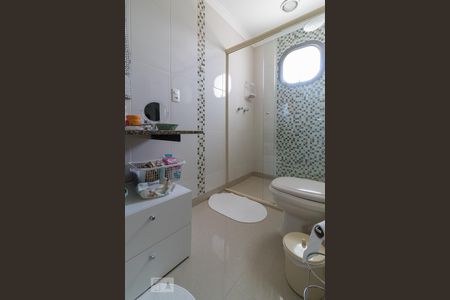 Apartamento para alugar com 184m², 3 quartos e 2 vagas Apartamento para alugar com 184m², 3 quartos e 2 vagasBanheiro da suíte 3