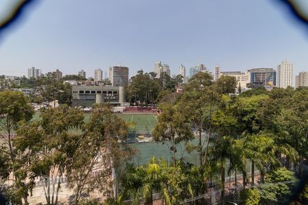 Apartamento para alugar com 184m², 3 quartos e 2 vagas Apartamento para alugar com 184m², 3 quartos e 2 vagasVista da suíte 1