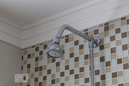 Apartamento para alugar com 184m², 3 quartos e 2 vagas Apartamento para alugar com 184m², 3 quartos e 2 vagasChuveiro