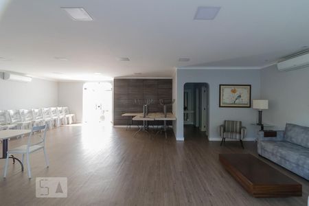 Apartamento para alugar com 184m², 3 quartos e 2 vagas Apartamento para alugar com 184m², 3 quartos e 2 vagasSalão de festas