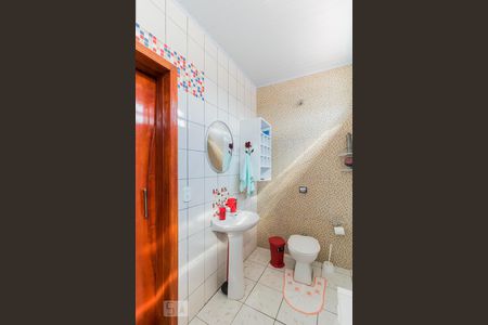 Casa à venda com 120m², 3 quartos e 4 vagas Casa à venda com 120m², 3 quartos e 4 vagasBanheiro da Suíte