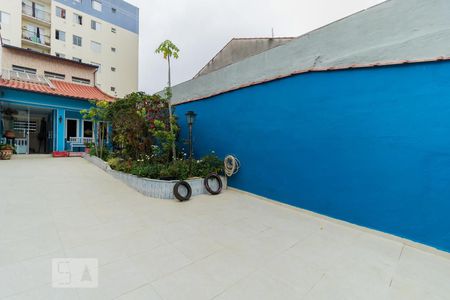 Casa à venda com 120m², 3 quartos e 4 vagas Casa à venda com 120m², 3 quartos e 4 vagasFachada