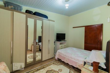 Casa à venda com 120m², 3 quartos e 4 vagas Casa à venda com 120m², 3 quartos e 4 vagasSuíte