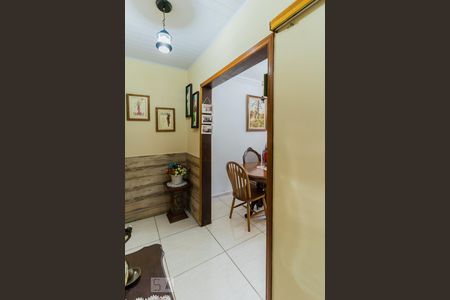 Corredor de casa à venda com 3 quartos, 120m² em Itaquera, São Paulo