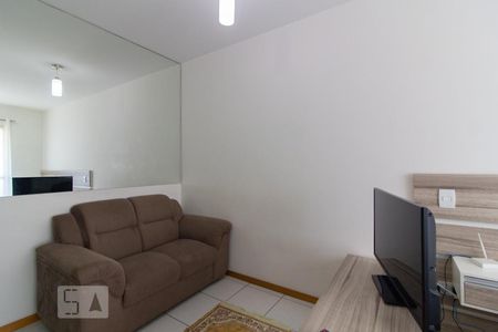 Sala de kitnet/studio para alugar com 1 quarto, 27m² em Centro, Curitiba