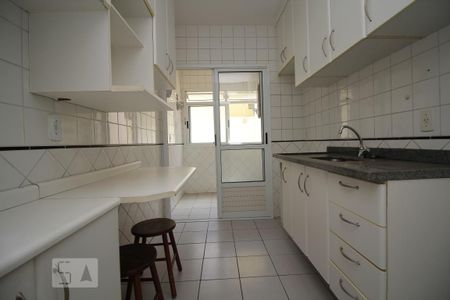 Apartamento à venda com 56m², 2 quartos e 1 vagaCozinha