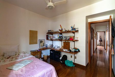 Apartamento à venda com 180m², 4 quartos e 2 vagasQuarto