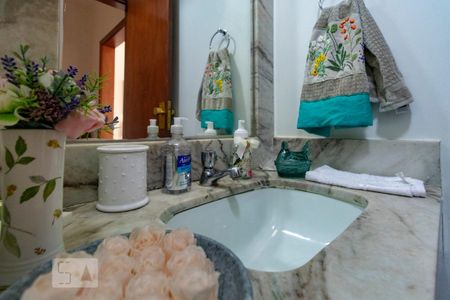 Lavabo de apartamento à venda com 4 quartos, 180m² em Lourdes, Belo Horizonte