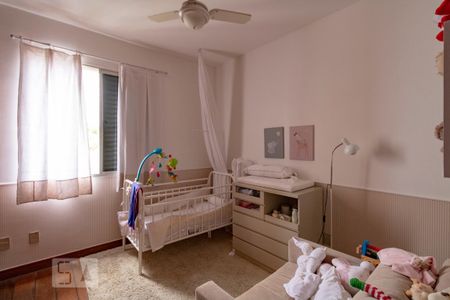 Apartamento à venda com 180m², 4 quartos e 2 vagasQuarto