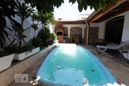 Casa à venda com 300m², 5 quartos e 4 vagasPiscina