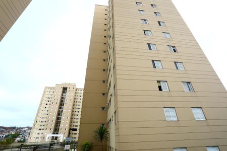 Apartamento para alugar com 60m², 2 quartos e 1 vaga Apartamento para alugar com 60m², 2 quartos e 1 vagaFachada