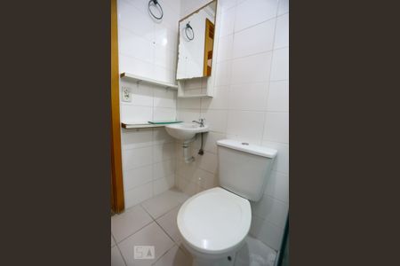 Apartamento para alugar com 60m², 2 quartos e 1 vaga Apartamento para alugar com 60m², 2 quartos e 1 vagaBanheiro