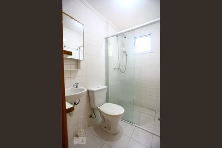 Banheiro de apartamento para alugar com 2 quartos, 60m² em Jardim Nova Taboao, Guarulhos